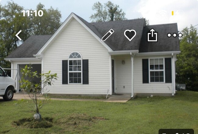Building Photo - Nice two bedroom with a garage in Murfreesboro by Carter rent to own