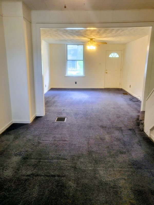 Building Photo - 640 S 2nd St