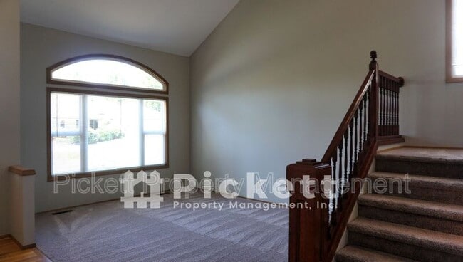 Building Photo - 12443 Mt Worthington Loop NW