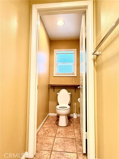 Building Photo - 1319 Jacaranda Cir