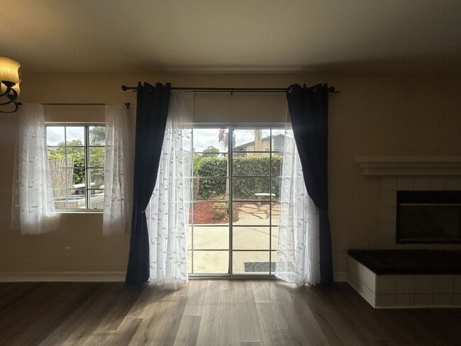 Building Photo - Beautiful 3bed/2bth in San Marcos!