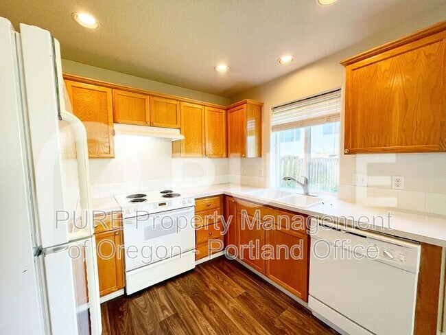 Building Photo - 16964 NW Desert Canyon Dr