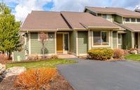 Building Photo - 2 Bed/2 Bath Single-Level Condo in Eagle C...