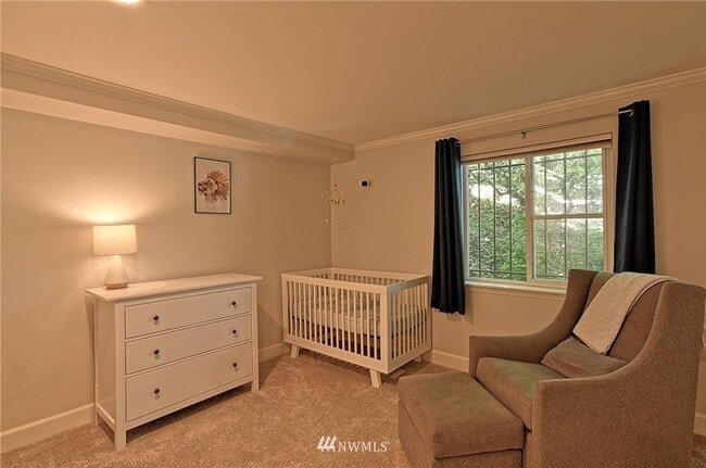Building Photo - Fremont – Updated 2 Bedroom / 1 Bath Condo...