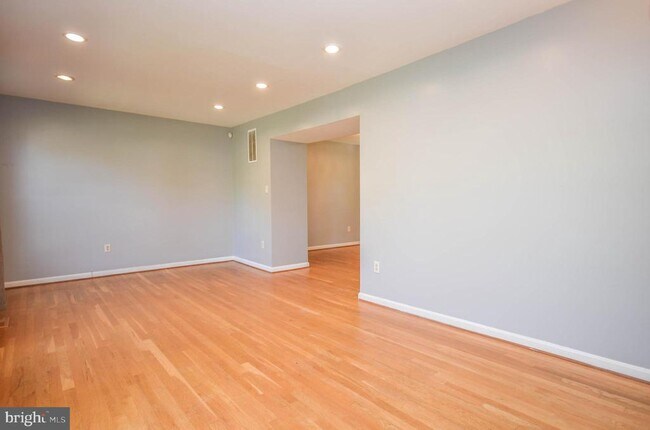 Building Photo - 11309 Brandy Hall Ln