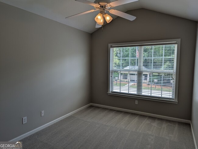 Building Photo - 343 Durham Park Way