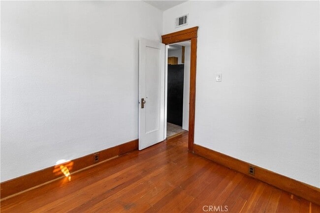 Building Photo - 77 E Main St