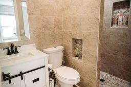 Building Photo - 4313 E Jasper Dr