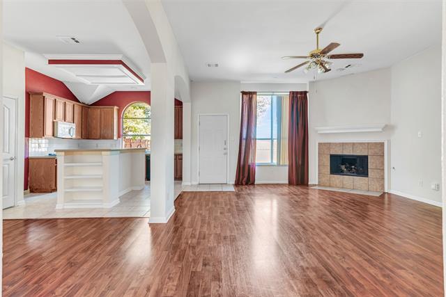 Building Photo - 3356 Woodberry Ln