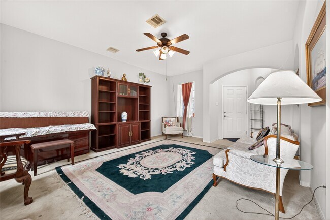 Building Photo - 14744 Branchwest Dr