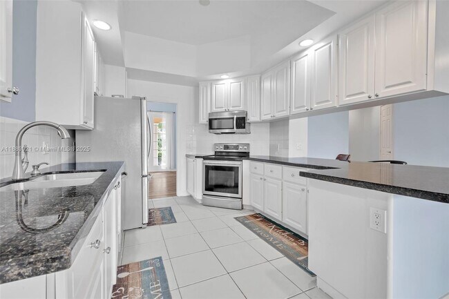 Building Photo - 8033 Kaliko Ln