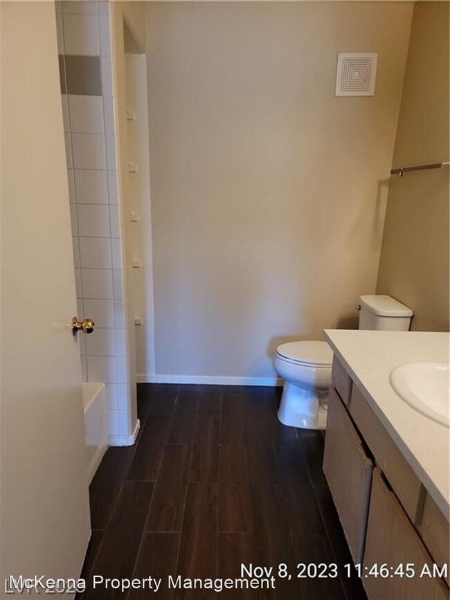 Building Photo - 2 br, 2 bath House - 7885 W Flamingo Rd #1102