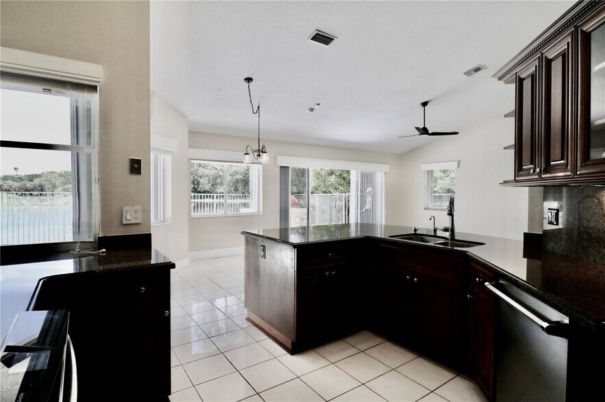 Building Photo - 2686 Palmer Pl