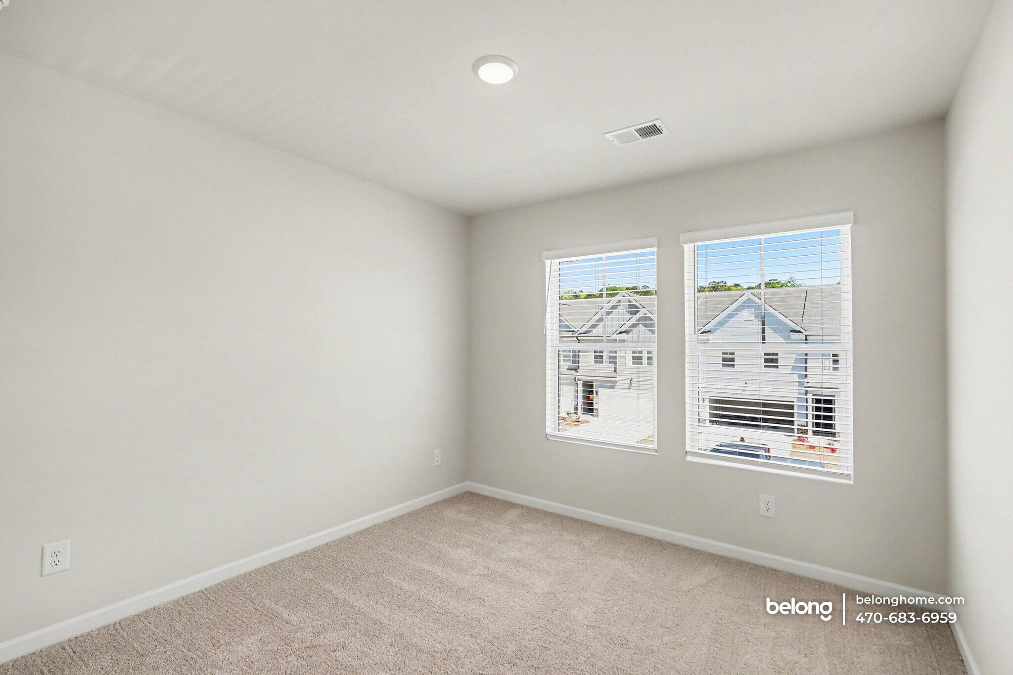 Building Photo - 6386 Sundowner Pl