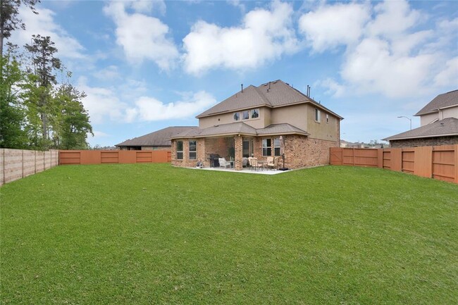 Building Photo - 3859 Fleetwood Falls Ln
