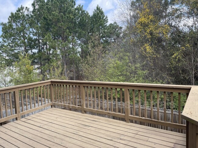 Building Photo - 42 Expedition Dr