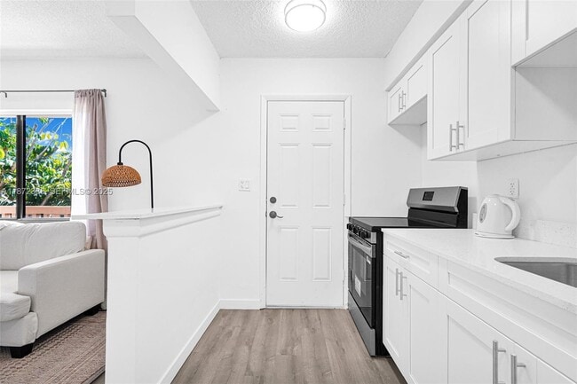 Building Photo - 13210 Memorial Hwy