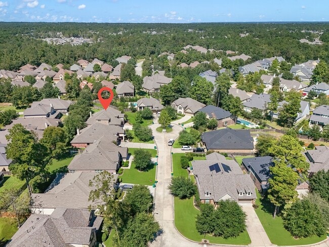 Building Photo - 139 Finchfield Pl