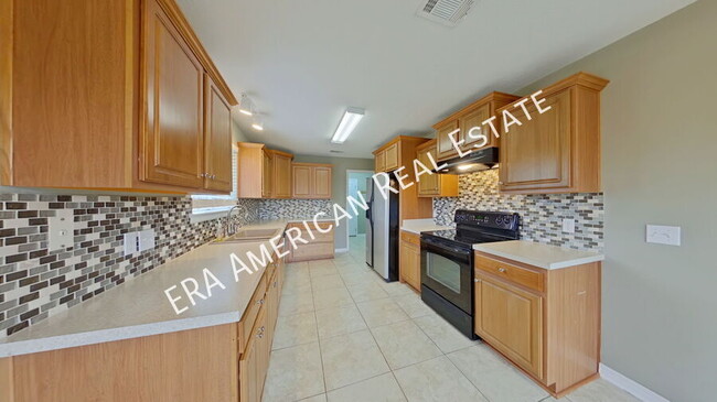 Building Photo - 2205 Gozo Ct