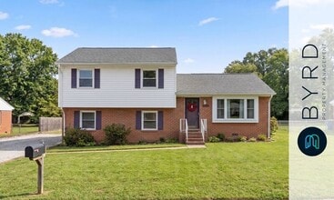Building Photo - 8501 Woodward Dr