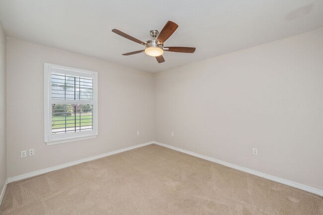 Building Photo - Updated Home in Bluewater Bay!
