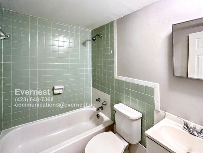 Building Photo - 5727 N Morgan Ln