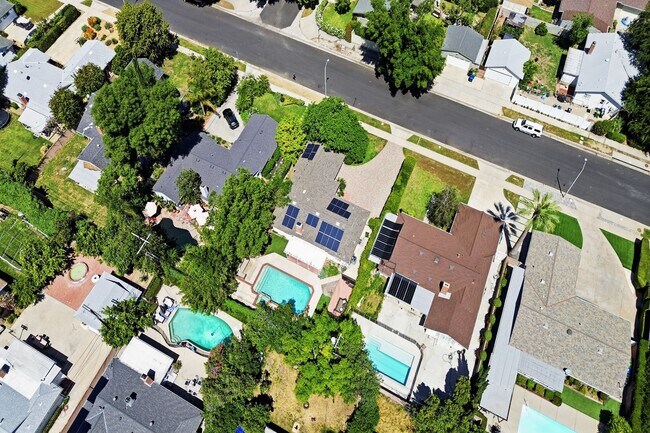 Building Photo - 23020 Haynes St