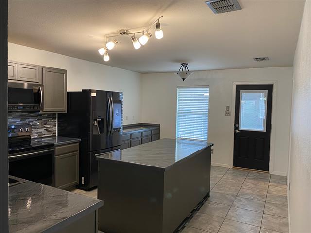 Building Photo - 912 Mosaic Dr