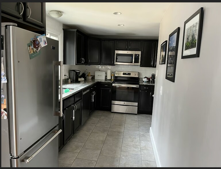 Building Photo - 1619 Washington Ave