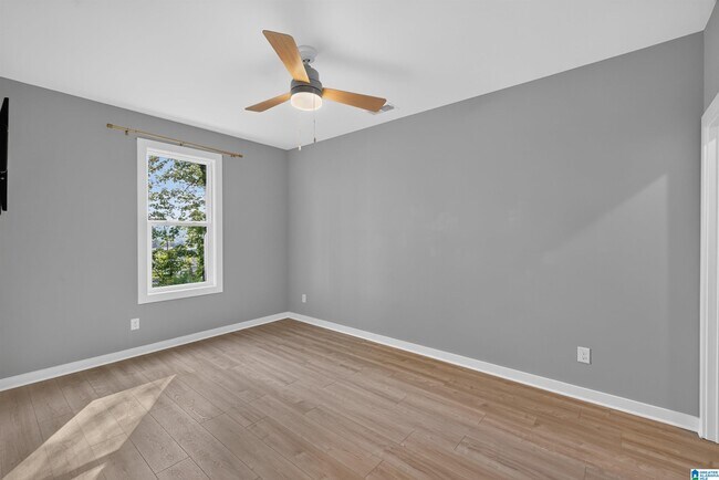 Building Photo - 4764 Silas Ave