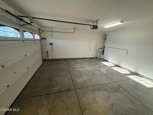 Building Photo - 7124 Baneberry Ave