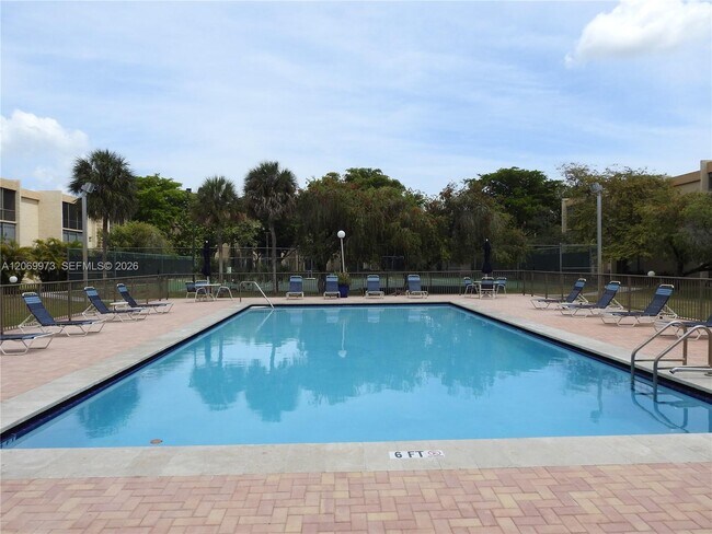 Building Photo - 8401 SW 107th Ave
