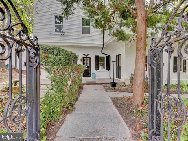 Building Photo - 1 Wyomissing Hills Blvd