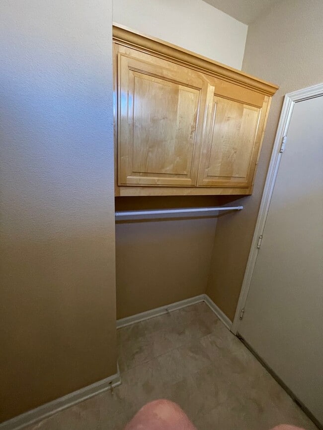 Building Photo - BEAUTIFUL DEL WEBB 55+ ADULT COMMUNITY TAH...