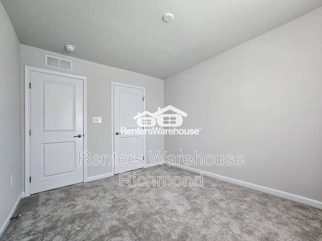 Building Photo - 823 Taylor Grn Wy