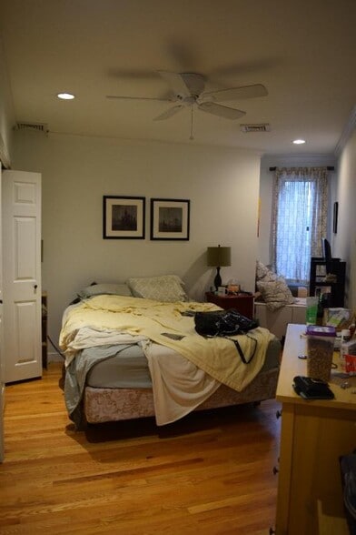 *Pictures are representative samples of the advertised unit. In some cases, the actual units you tou - 116 Riverway