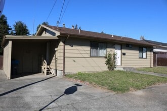 Building Photo - Affordable 3 bedroom on a quiet street