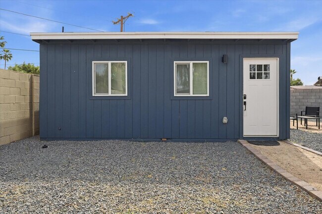 Building Photo - 1548 N Upland Cir