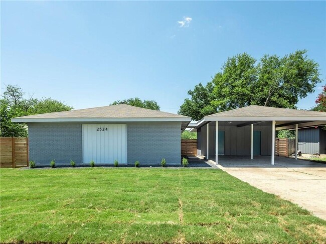 Primary Photo - 2524 Glen Springs Way