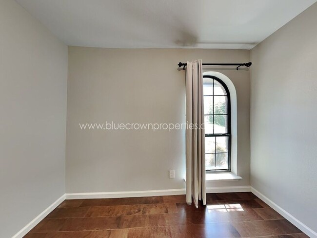 Building Photo - 3429 18th St