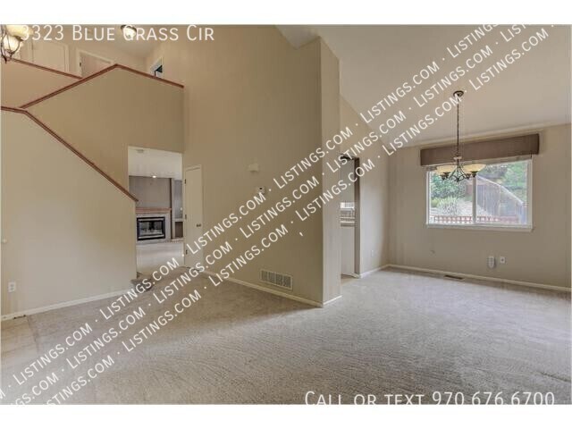 Building Photo - 3323 Blue Grass Cir