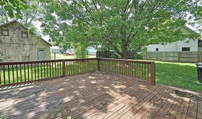 Relax on the Back Deck - 1934 E Calvert St