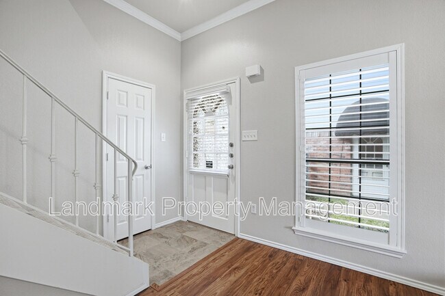 Building Photo - 5845 Water Ridge Dr