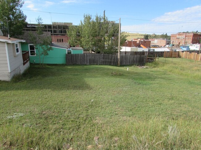 Building Photo - Downtown Victorian