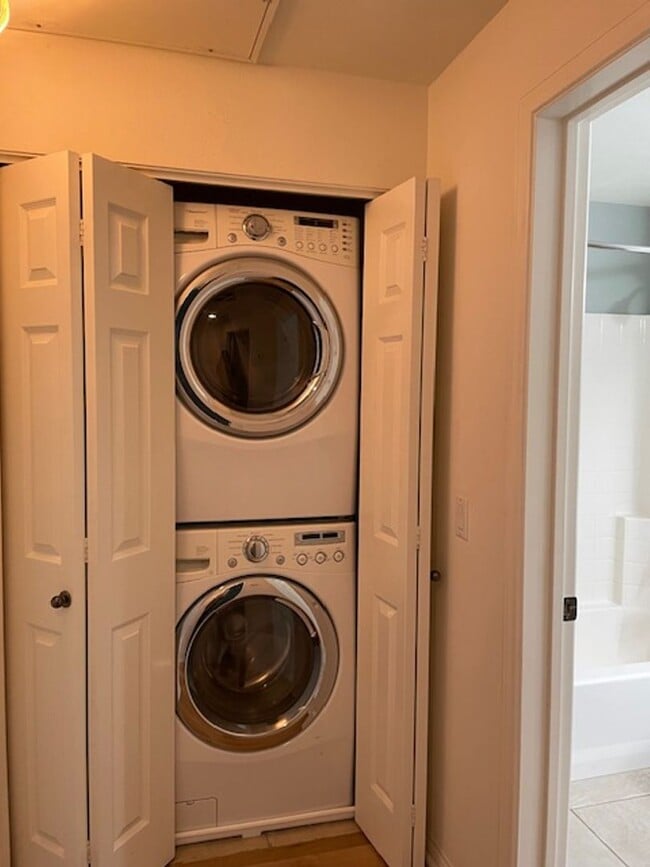 Building Photo - Condo in Turtle Ridge-location location lo...