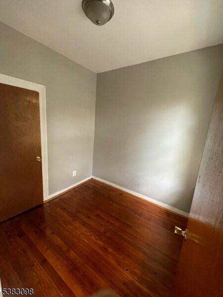 Building Photo - 302 Princeton Ave