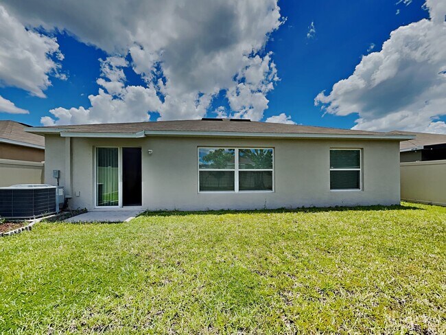 Building Photo - 7030 Wiseman Run Dr