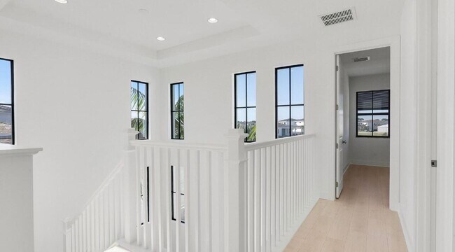 Building Photo - 13174 Artisan Cir