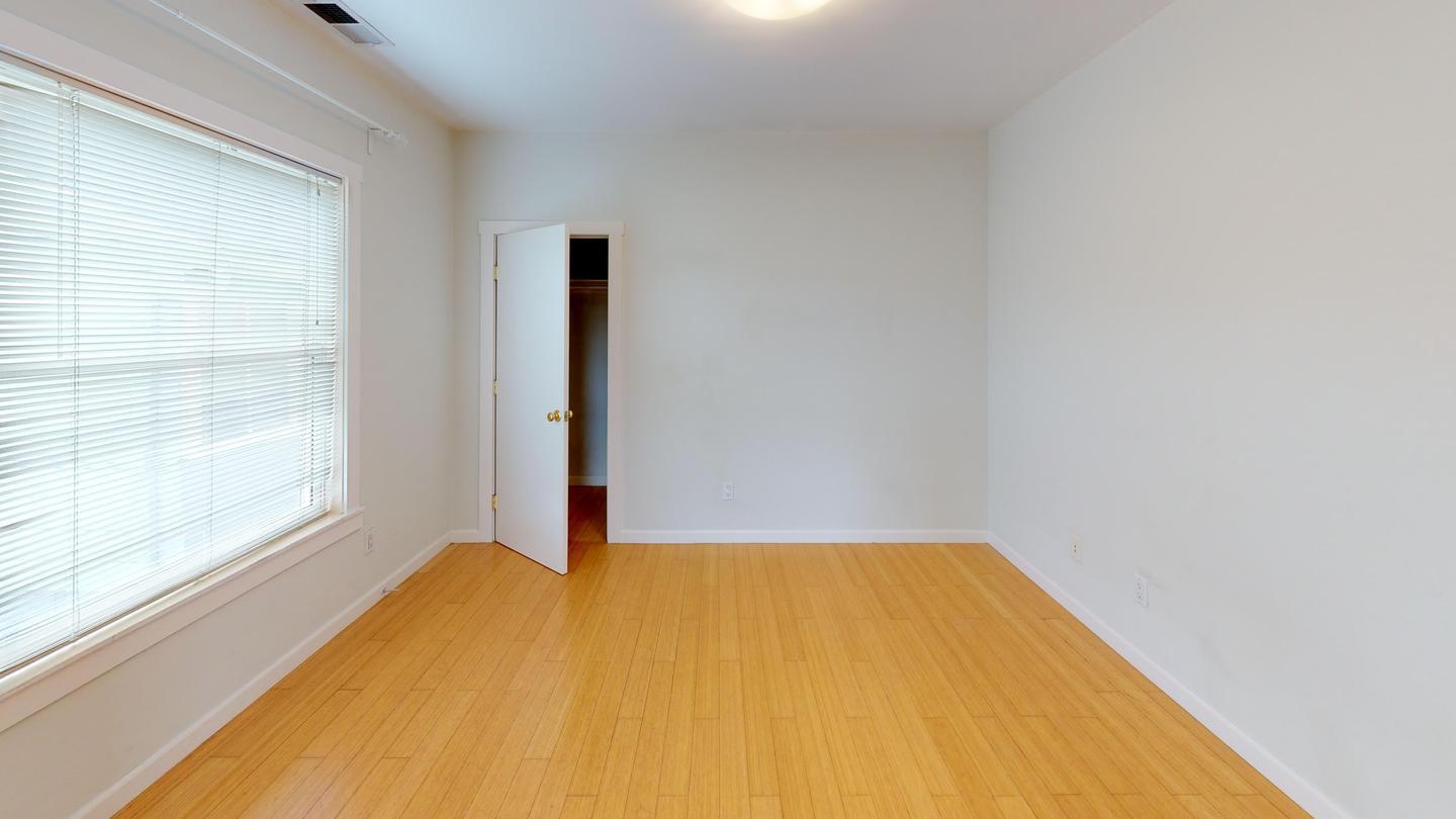 Building Photo - 3272 Hannah St