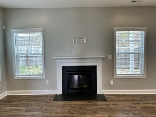 Building Photo - 137 Ledford Ave